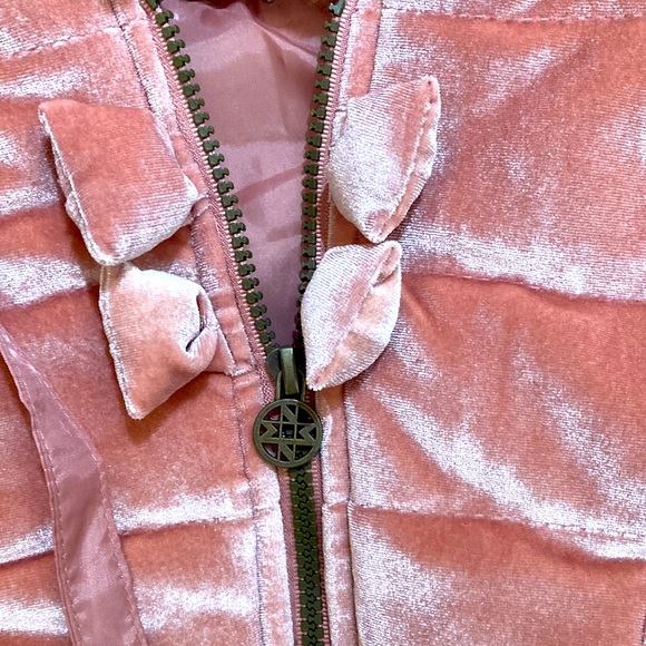 NWOT Nicole Miller vivid peach soft fuzzy fur vest with little purse size 3T - Picture 2 of 8